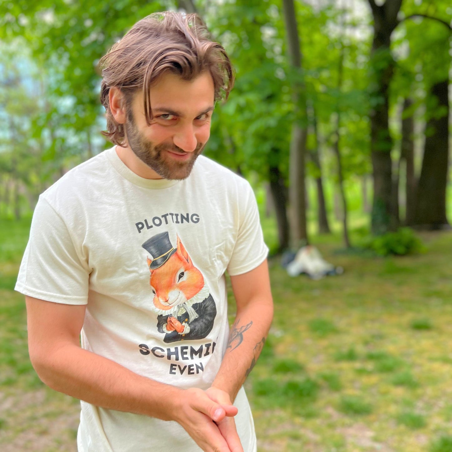 ''Plotting, Scheming Even'' Squirrel T-Shirt 🌿 100% Organic Cotton