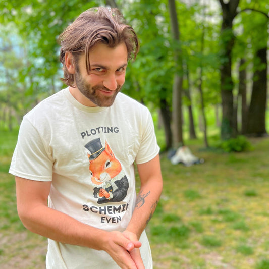 ''Plotting, Scheming Even'' Squirrel T-Shirt 🌿 100% Organic Cotton